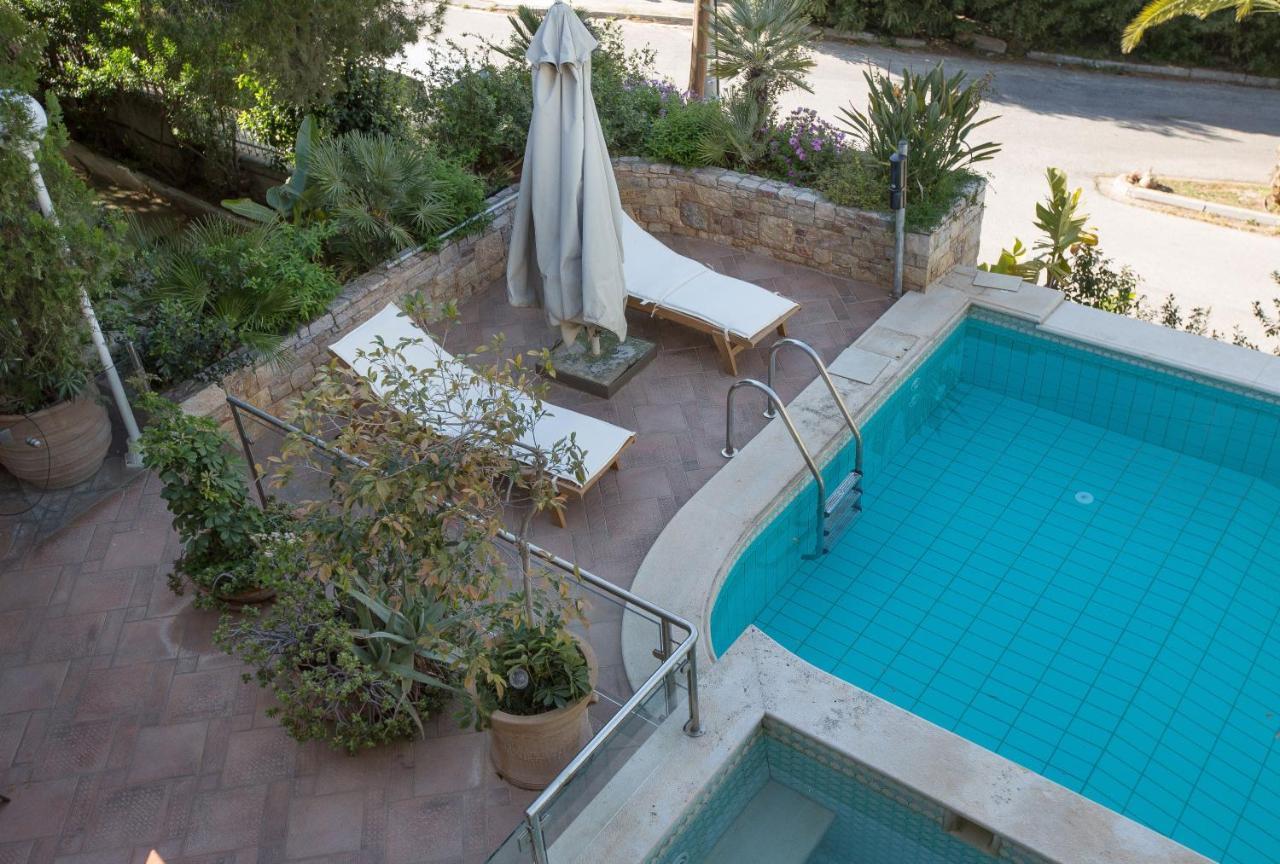 Exceptional Villa In Voula Near The Sea アテネ エクステリア 写真