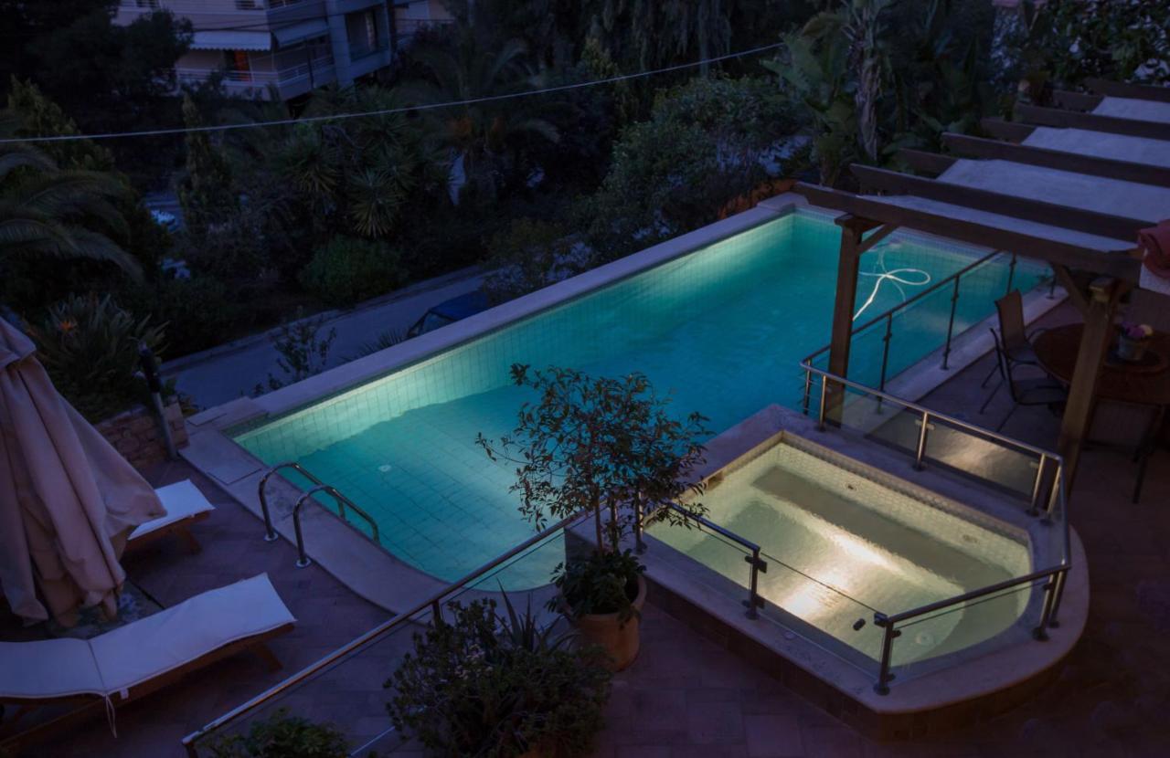 Exceptional Villa In Voula Near The Sea アテネ エクステリア 写真